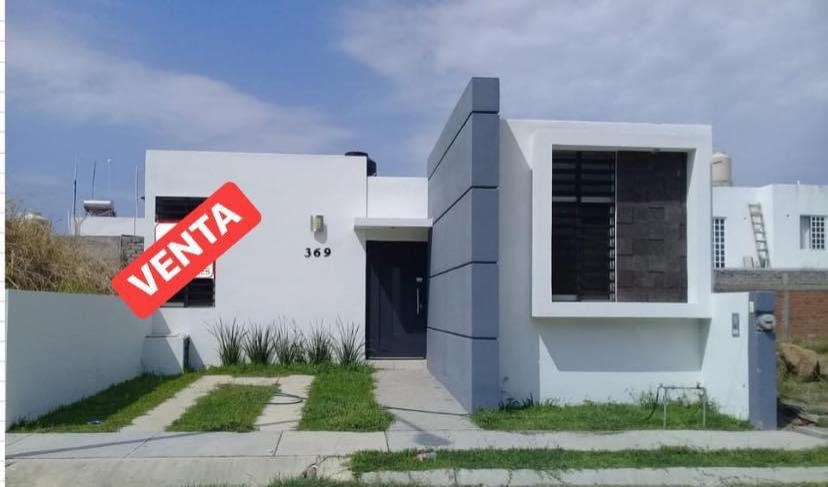 EN VENTA LINDA CASA FRACC, LAGUNAS VILLA DE ALVAREZ, COLIMA - 2147