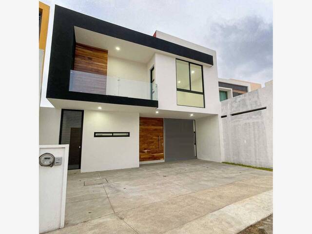 #5044 - Casa para Venta en Colima - CL